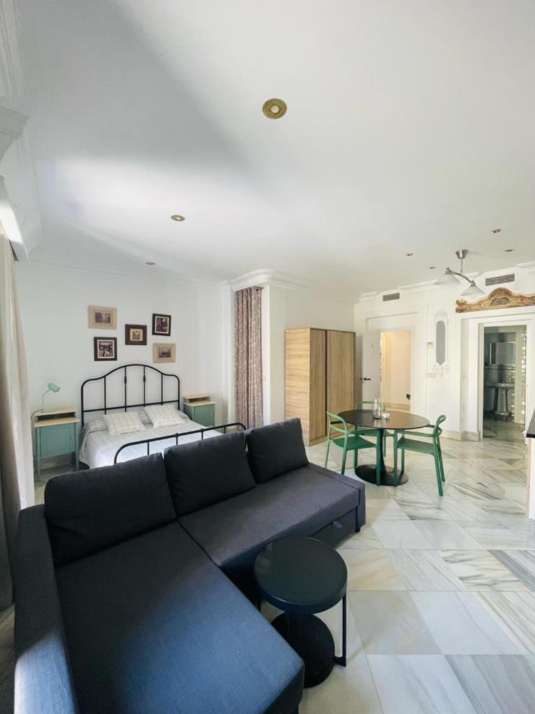 Casa Cervantes מאלגה מראה חיצוני תמונה